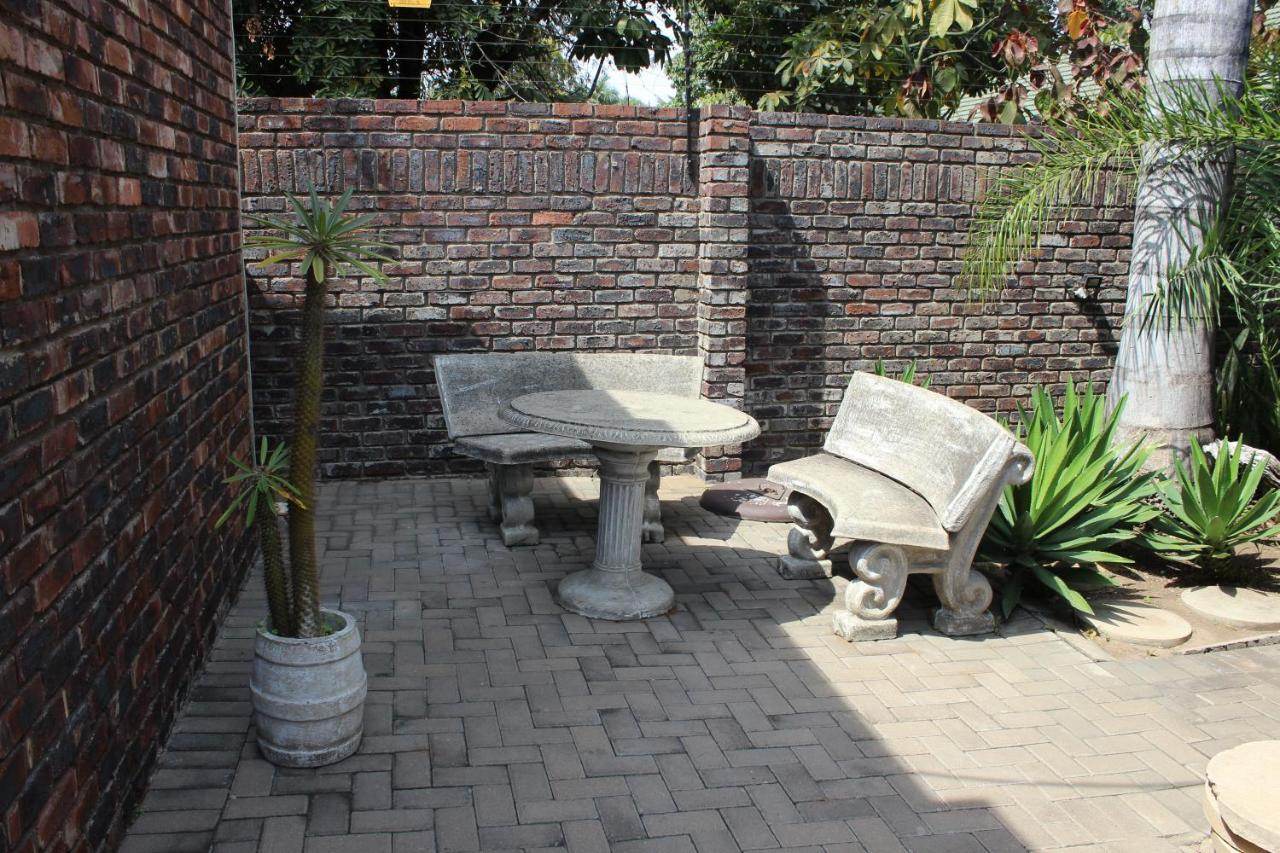 Royal Game Guest House Phalaborwa Exterior foto